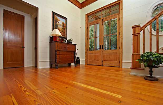 Pine wood home